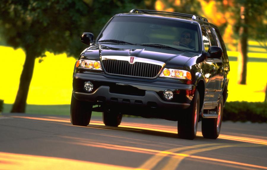  Lincoln Navigator 1998 года  (фото 17 из 72)